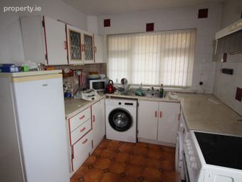 13 Elton Court, Meelick, Meelick, Co. Clare - Image 2