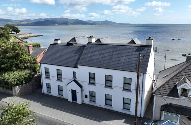 Sea Beach House, Sandymount, Blackrock, County Louth, Blackrock, Co. Louth - Click to view photos