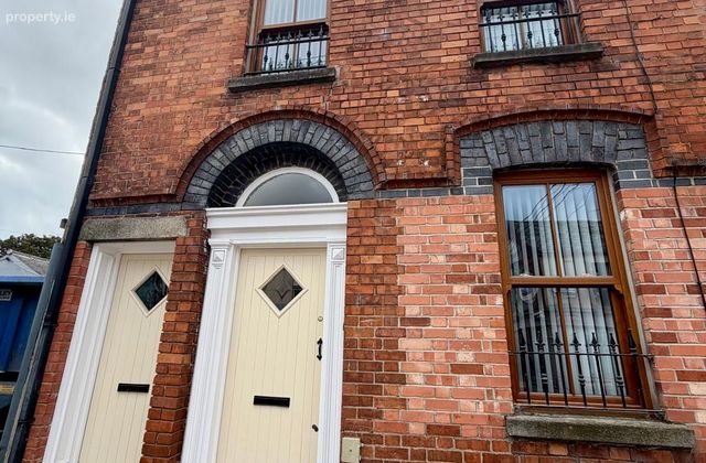 50a Seatown, Dundalk, Co. Louth - Click to view photos