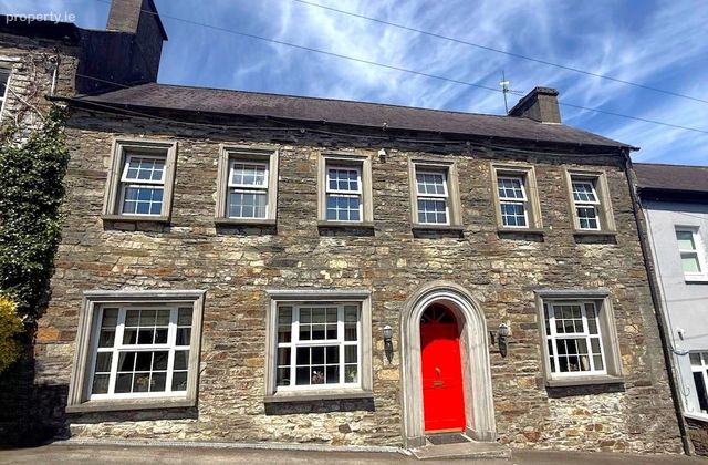 The Green, Chapel Street, Bandon, Co. Cork - Click to view photos