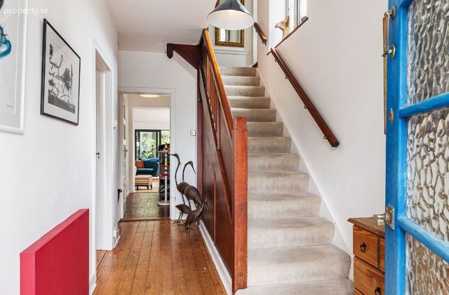 The Rise, Glasnevin, Dublin 9 - Click to view photos
