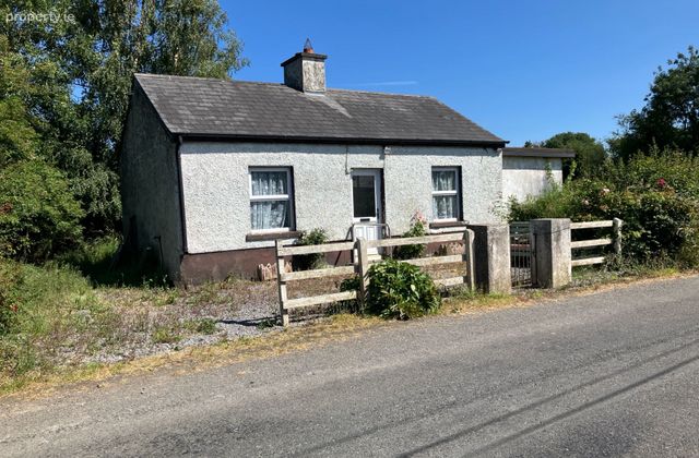 Toneen, Moydow, Moydow, Co. Longford - Click to view photos