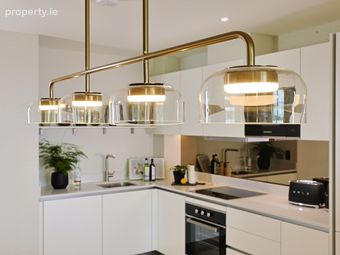 2 Bedroom Ground Floor Apartment, Beach Road, Dublin 4