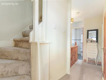 37 Oak Downs, Clondalkin, Dublin 22, Clondalkin, Dublin 22 - Image 3