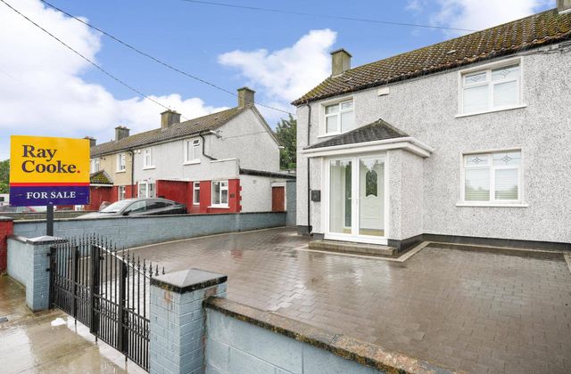 45 Wellmount Crescent, Finglas, Dublin 11, Finglas, Dublin 11 - Click to view photos