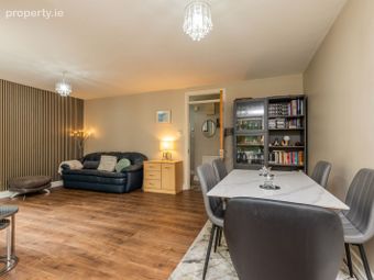 18 All Hallows Square, Dublin 9, Drumcondra, Dublin 9 - Image 5
