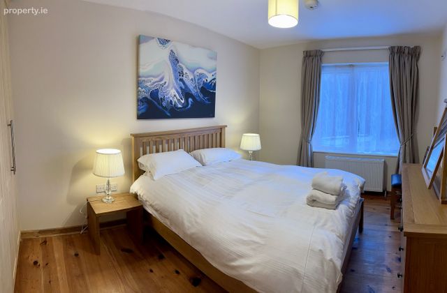 Dyke Road, Galway City Centre, Co. Galway - Click to view photos
