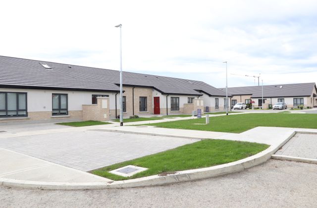 Ballycarn Lodge, Enfield, Co. Meath, Enfield, Co. Meath - Click to view photos