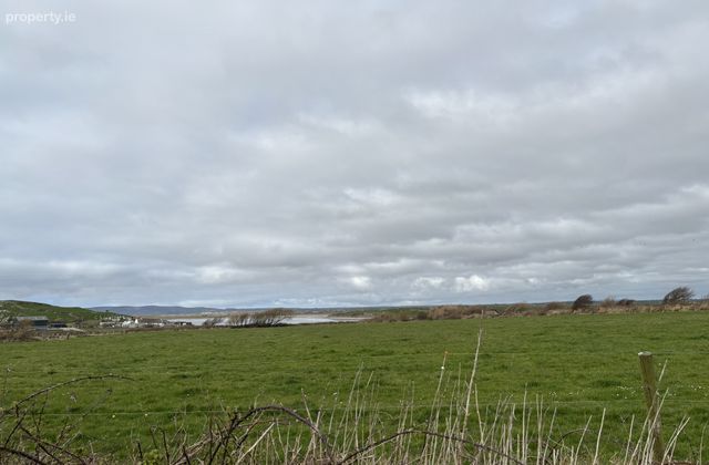 Barrow East, Ardfert, Co. Kerry - Click to view photos