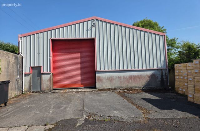 Balla, Castlebar, Balla, Co. Mayo - Click to view photos