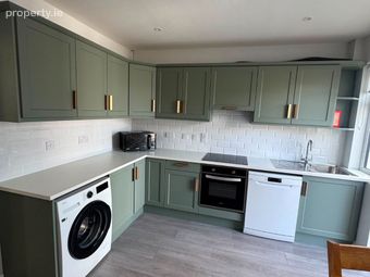 8 Oaklands Park, Swords, Swords, Co. Dublin - Image 3