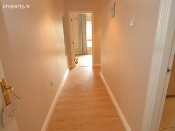 29 The Crescent, Larch Hill, Santry, Dublin 9 - Image 2