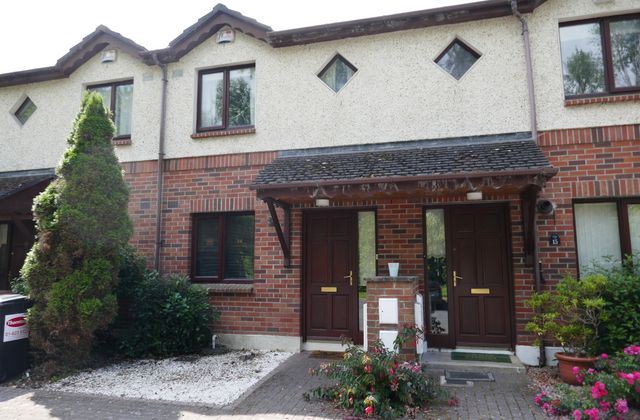 Millbrook Court, Naas, Co. Kildare - Click to view photos