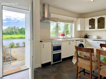 Rosemount, Moate, Streamstown, Co. Westmeath - Image 2