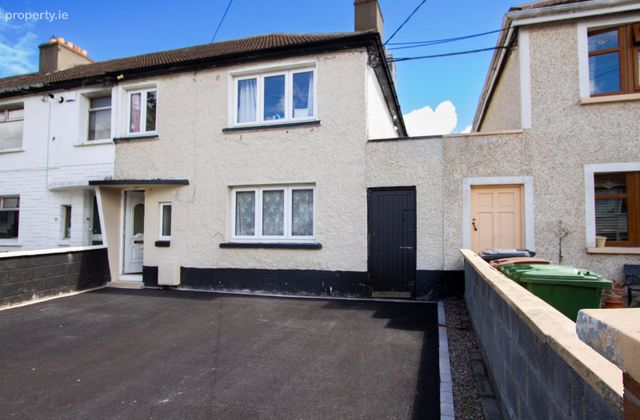 35 Hughes Road East, Dublin 12, Walkinstown, Dublin 12 - Click to view photos