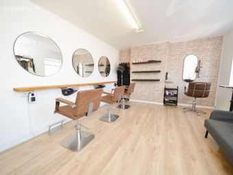 Salon, 6 Saint Pappin Road, Ballymun, Dublin 11 - Image 2