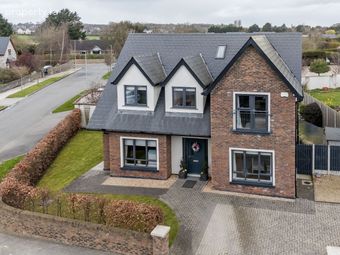 35 Hazelbrook, Kinsealy Lane, Malahide, Co. Dublin - Image 3