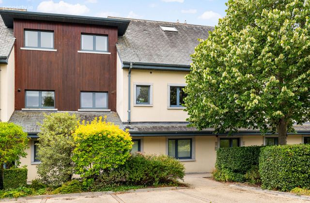 Apartment 809, Ladycastle, The K Club, Straffan, Co. Kildare - Click to view photos