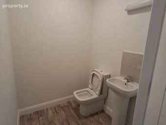 3 Bedroom Terrace House, Warrens Court, Ringaskiddy, Co. Cork - Image 2
