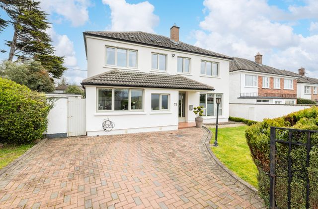 11 King Edward Lawn, Co. Wicklow, Bray, Co. Wicklow - Click to view photos