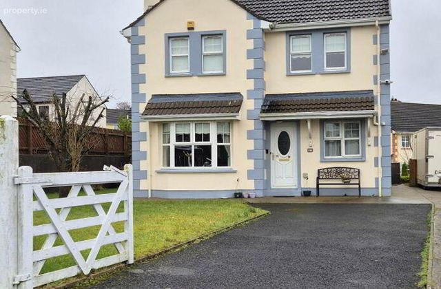 27 Solomons Manor, Letterkenny, Co. Donegal, Letterkenny, Co. Donegal - Click to view photos