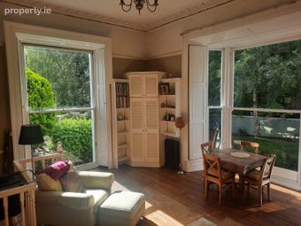 Apartment 1, Brooklawn House, Brooklawn Wood, Blac, Monkstown, Co. Dublin - Image 2
