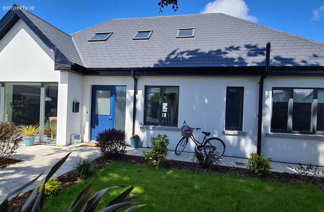 456 A Accommodation Road, Leixlip, Co. Kildare - Click to view photos