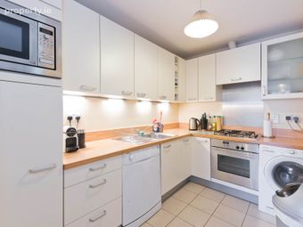 10 The Concourse, Roebuck Hill Apartments, Clonskeagh, Dublin 14, Co. Dublin, Clonskeagh, Dublin 14 - Image 5
