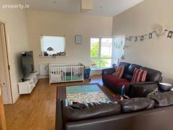 49 Dodsborough Road, Lucan, Co. Dublin, Lucan, Co. Dublin - Image 4