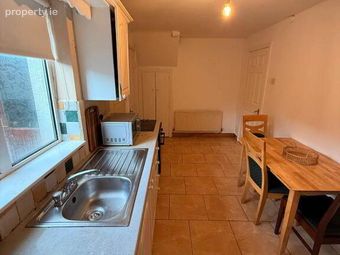 7 Parkmore Manor, Roscrea, Co. Tipperary, Roscrea, Co. Tipperary - Image 3