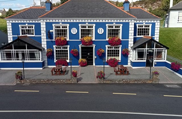 Ard Na Laoi, Dromanallig, Ballingeary, Macroom, Co. Cork - Click to view photos