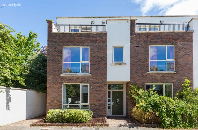 16 Grangeabbey, Monkstown, Blackrock, Co. Dublin - Click to view photos