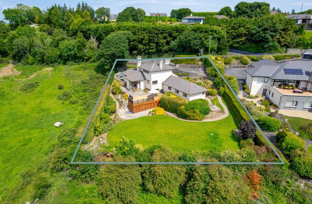 The Oaks, Tullig, Killarney, Killarney, Co. Kerry - Click to view photos