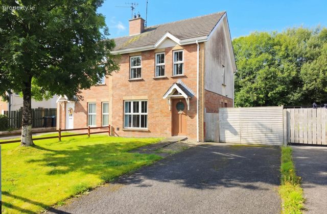 4 Briars Hill, Irvinestown, Enniskillen, Co. Fermanagh, Irvinestown, Co. Fermanagh - Click to view photos