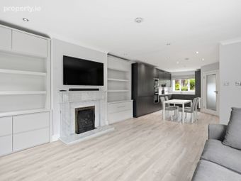 85 Merrion Park, Blackrock, Booterstown, Co. Dublin - Image 2