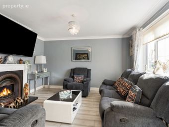 2 Saint Donagh's Crescent, Dublin 13, Donaghmede, Dublin 13 - Image 2