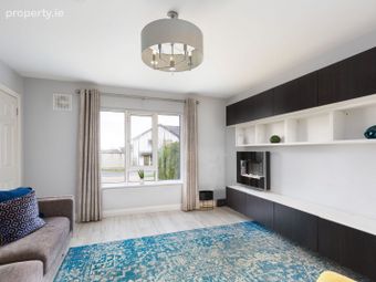 9 Hunter's Hill, Gorey, Co. Wexford - Image 3