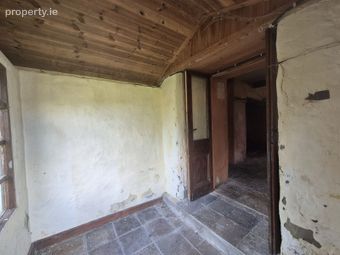 The Doghouse, Ballinacor, Greenan, Co. Wicklow - Image 4