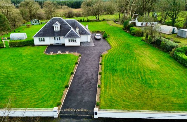 Drummad, Loughglynn, Castlerea, Co. Roscommon - Click to view photos