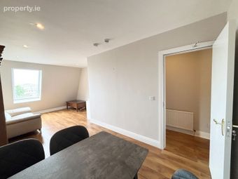 Apartment 2, 1 Island View House, Harbour Road, Howth, Dublin 13 - Image 2