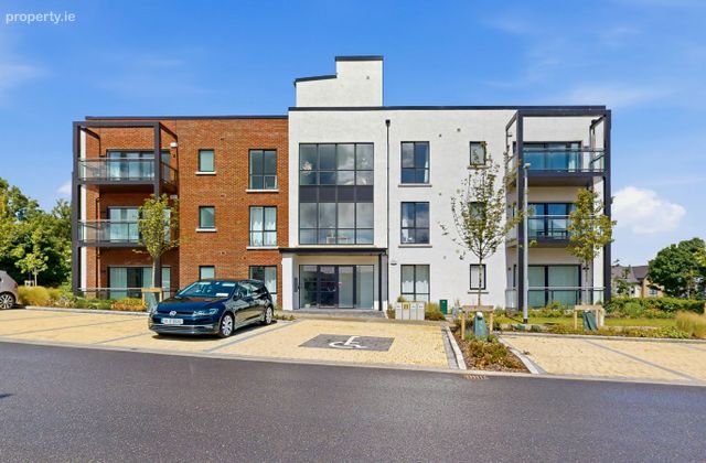 Apartment 11, Suttonfield Court, Suttonfield Park, Carrickmines, Dublin 18 - Click to view photos
