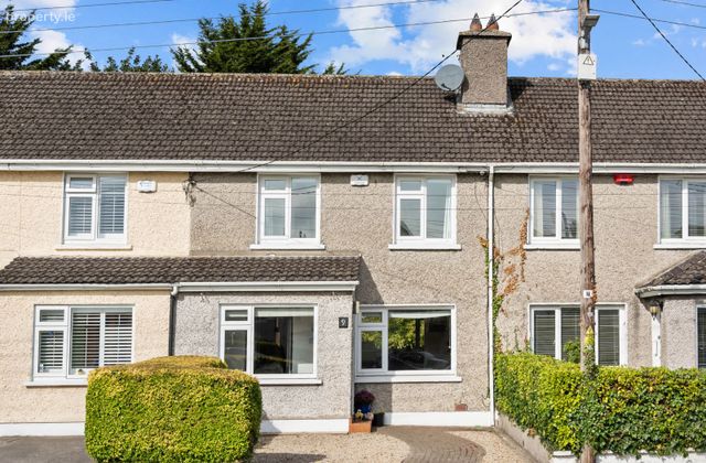 9 Rosemount Estate, Dundrum, Dundrum, Dublin 14 - Click to view photos