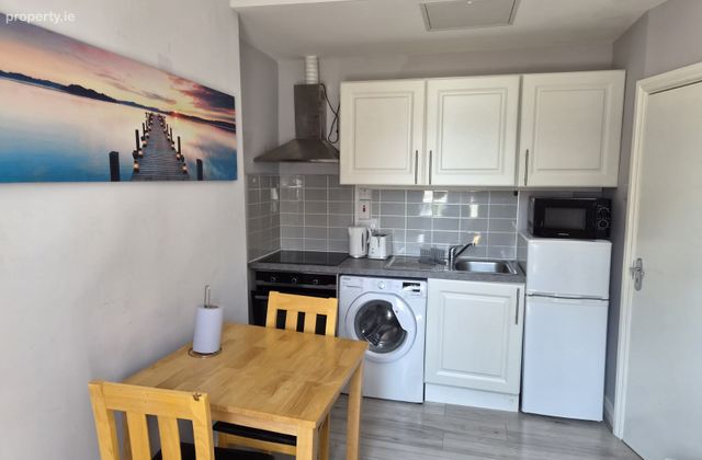 Apartment 4, 4 Lancaster Quay, Cork City Centre, Co. Cork - Click to view photos