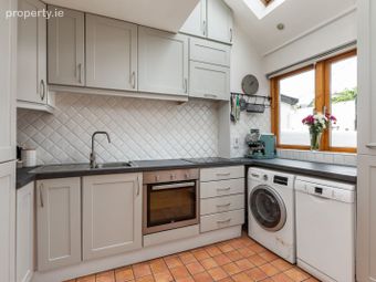 13 Pembroke Cottages, Donnybrook, Dublin 4 - Image 5