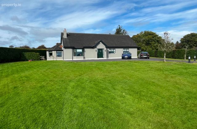 Maymount, Knockbrack, Knuttery, Co. Cork - Click to view photos