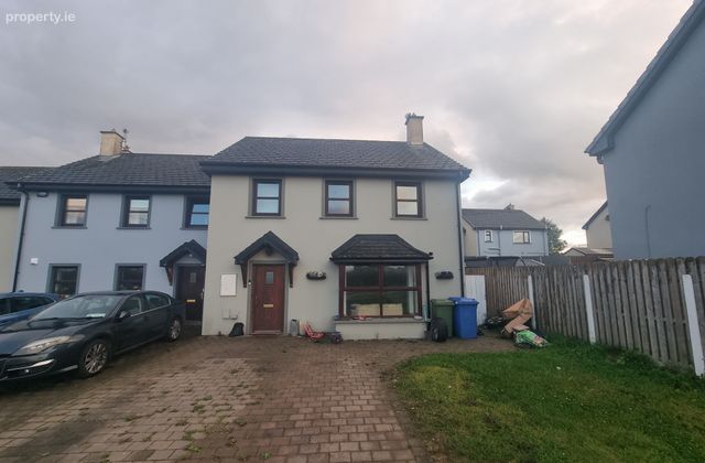 28 Caislean An Easpaig, Castletownroche, Co. Cork, Ballyhooly, Co. Cork - Click to view photos