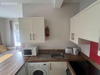 Apartment 2, Augustine House, Christchurch, Dublin 8 - Image 2