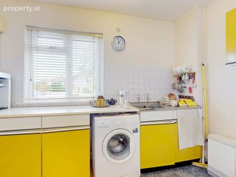 Apt 37 Park Crescent, Blackhorse Ave, Dublin 7, Co. Dublin, Ashtown, Dublin 7 - Image 4