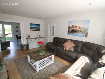 9 Castleknock Dale, Castleknock, Dublin 15 - Image 4