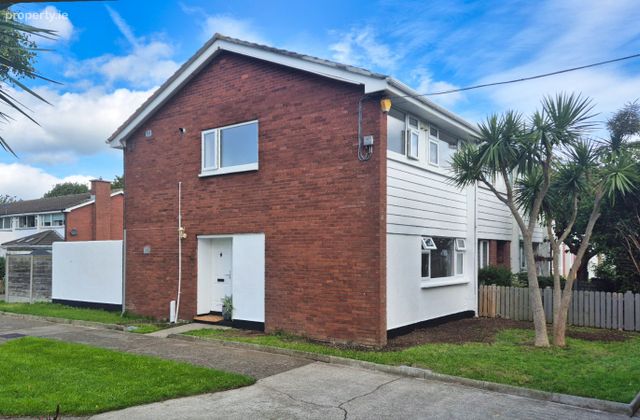 34 Bayside Square North, Sutton, Dublin 13 - Click to view photos